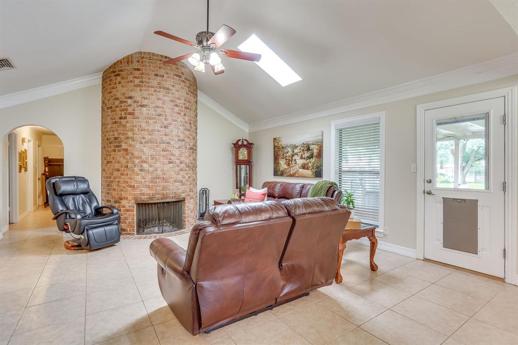 4510 Longacres Court Property Photo 6
