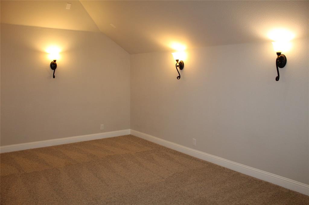 1402 Welch Drive Property Photo 17