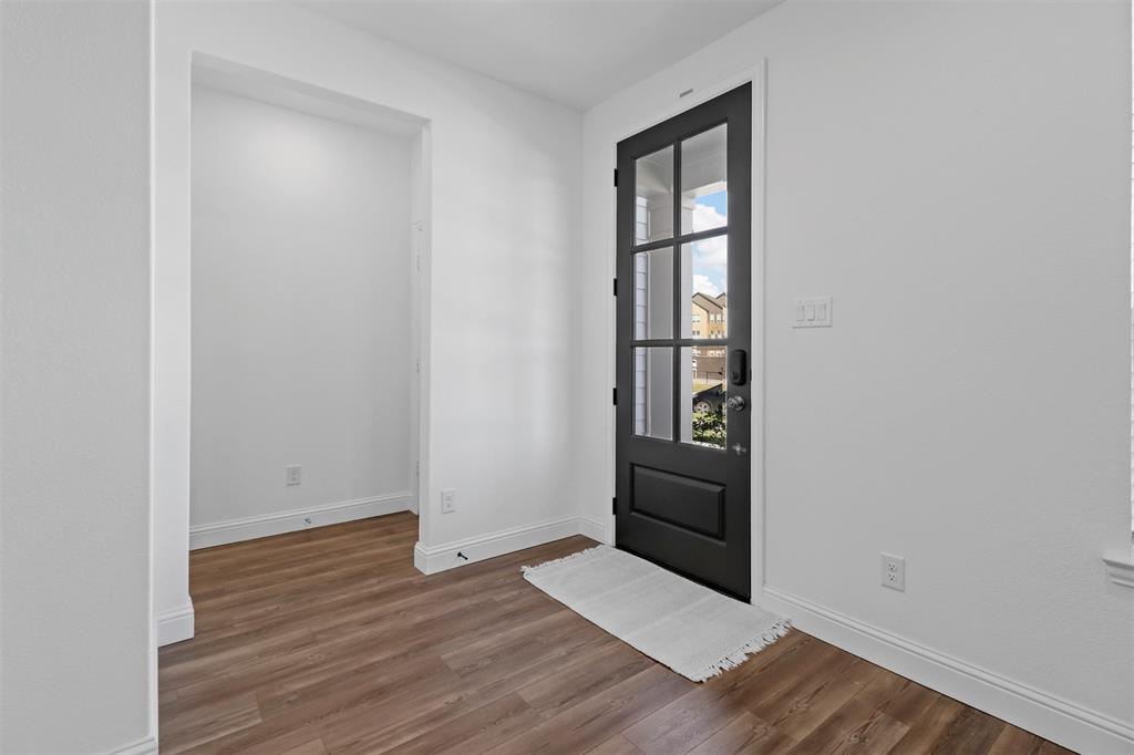 15878 Yellow Elder Road Property Photo 3