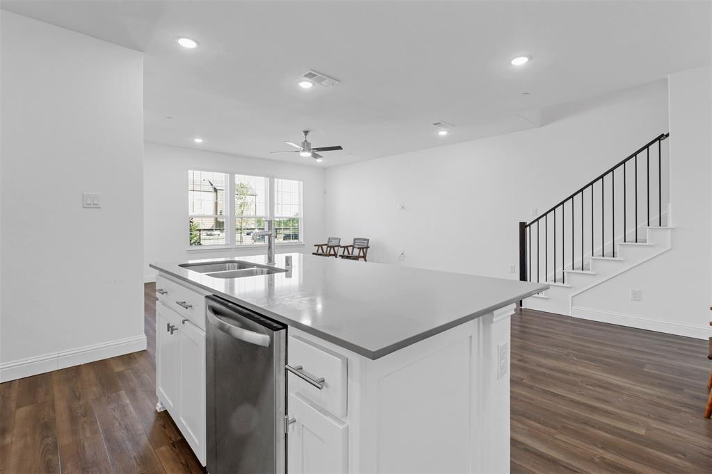 15878 Yellow Elder Road Property Photo 6
