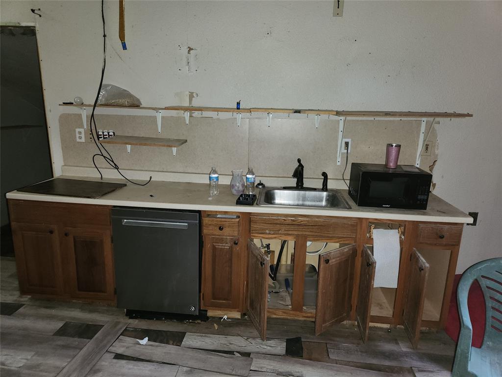 94 Pr 52001 Property Photo 13