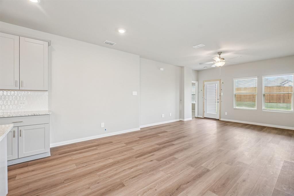 3062 O Pines Drive Property Photo 6