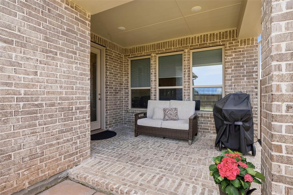 3913 Southbend Drive Property Photo 11