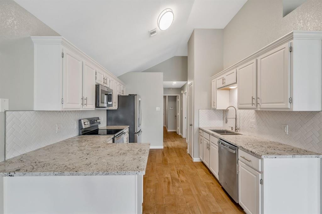 306 Crowe Drive Property Photo 10