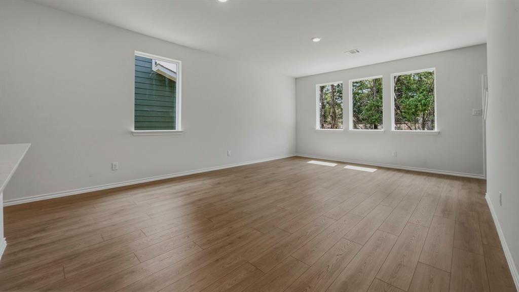 768 Stonewood Drive Property Photo 21