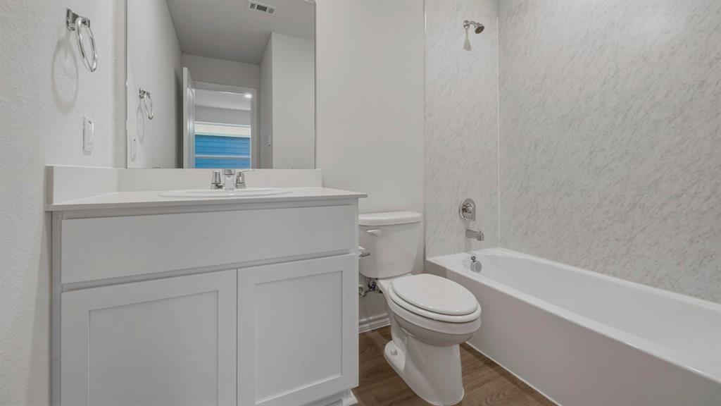 764 Stonewood Drive Property Photo 7