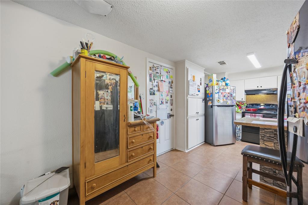 636 Sue Ann Lane Property Photo 16