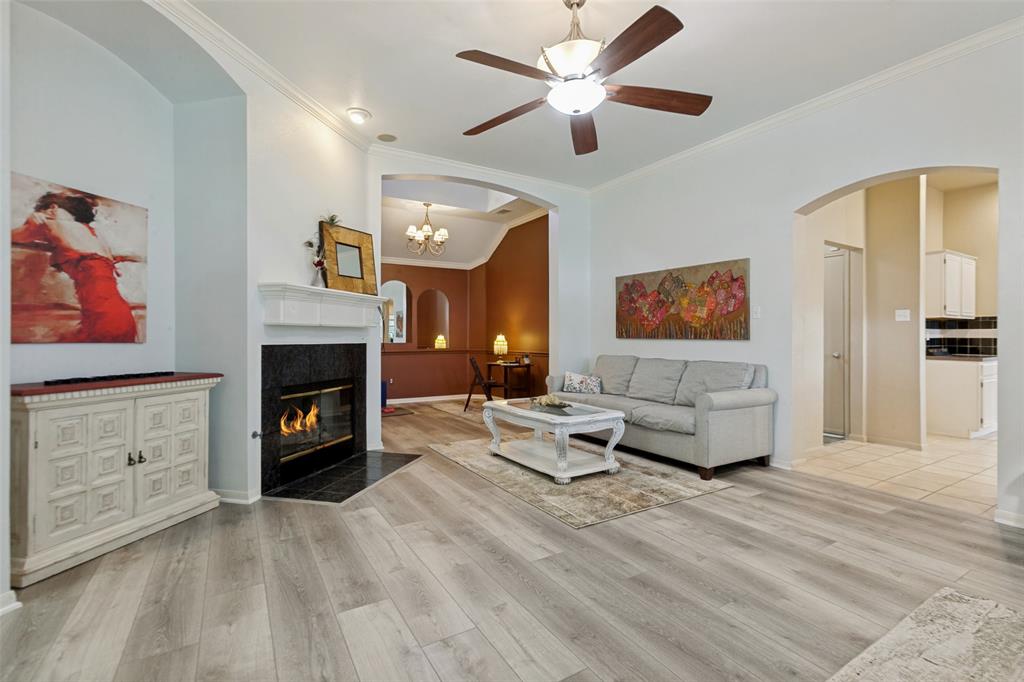 6800 Forest Hills Drive Property Photo 4