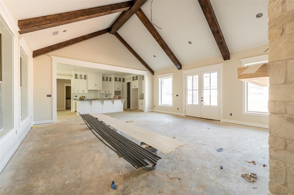 2546 Barton Creek Circle Property Photo 5
