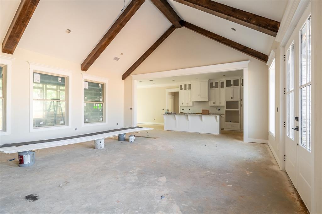 2546 Barton Creek Circle Property Photo 6