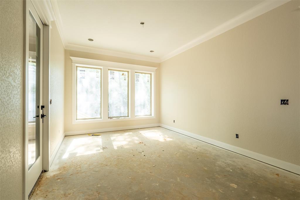 2546 Barton Creek Circle Property Photo 10