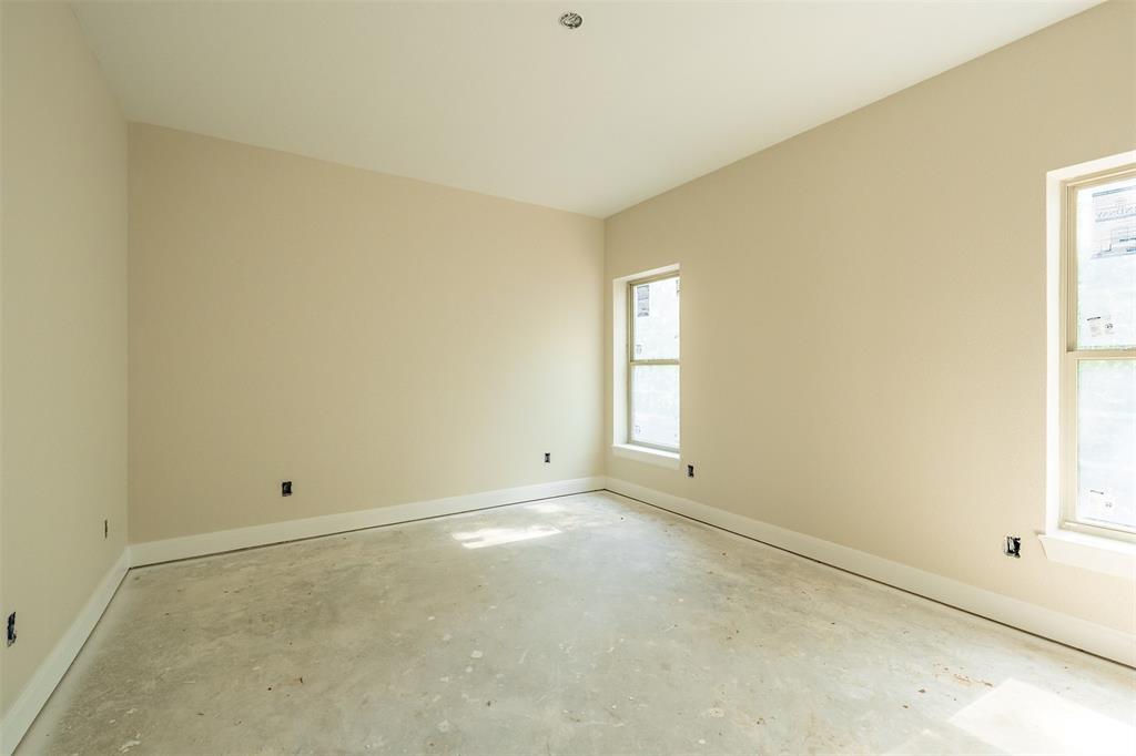 2546 Barton Creek Circle Property Photo 18