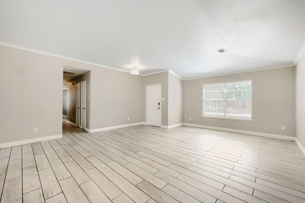 115 Autumn Trail Property Photo 6