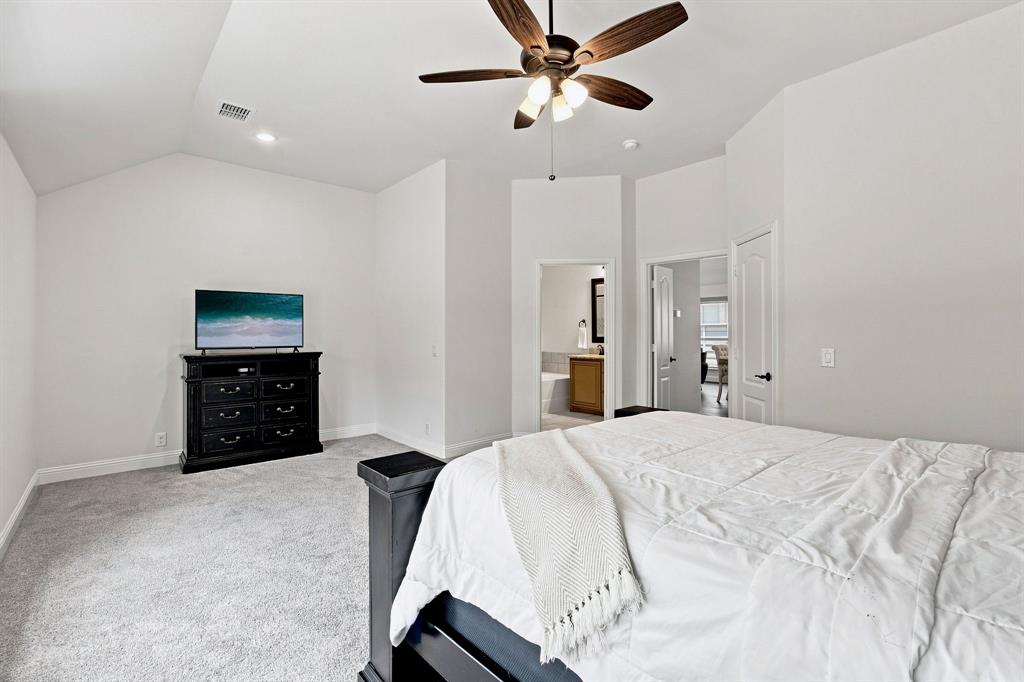 7217 Bird Cherry Lane Property Photo 13