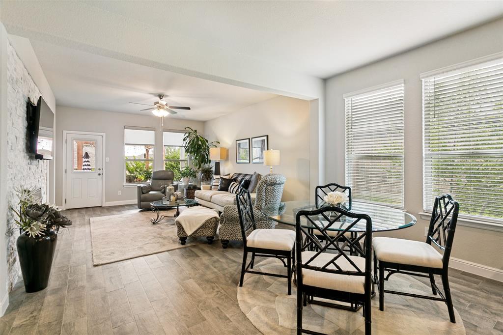 1837 Ruffian Road Property Photo 11