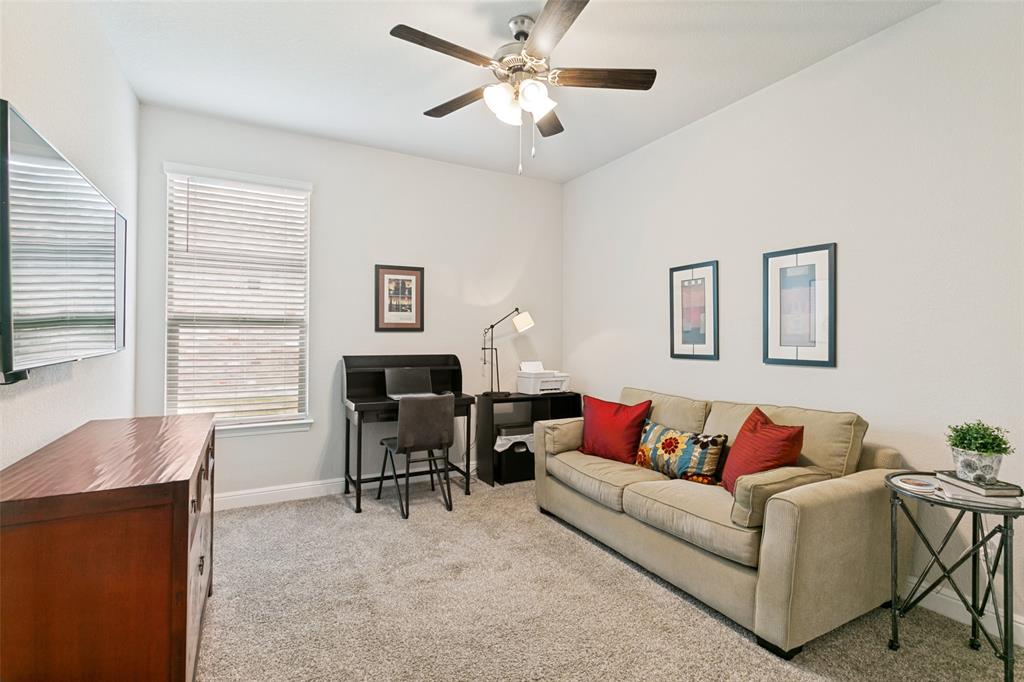 1837 Ruffian Road Property Photo 17