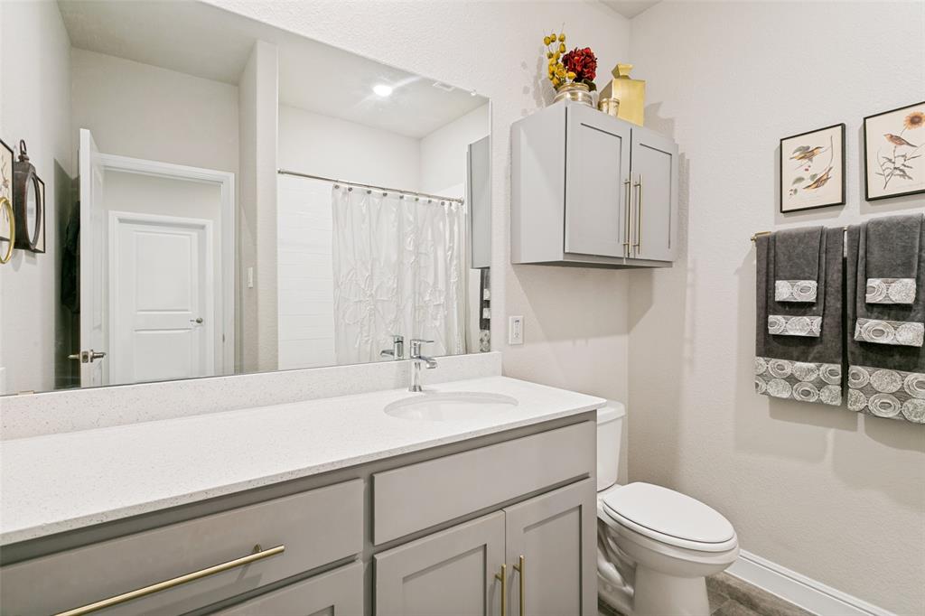 1837 Ruffian Road Property Photo 19