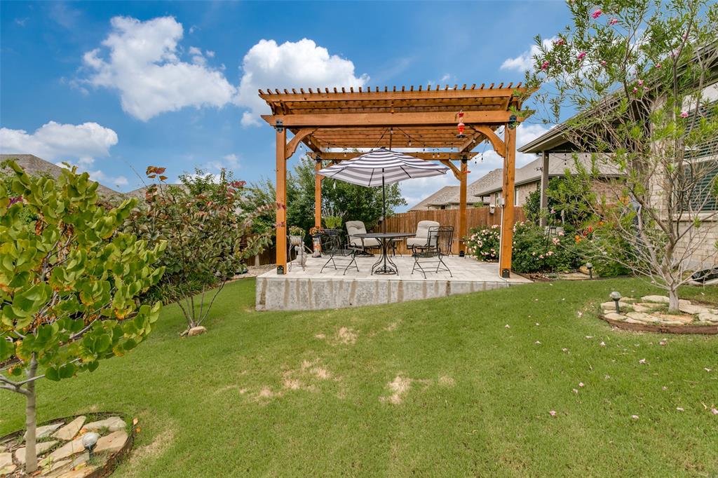 1837 Ruffian Road Property Photo 24