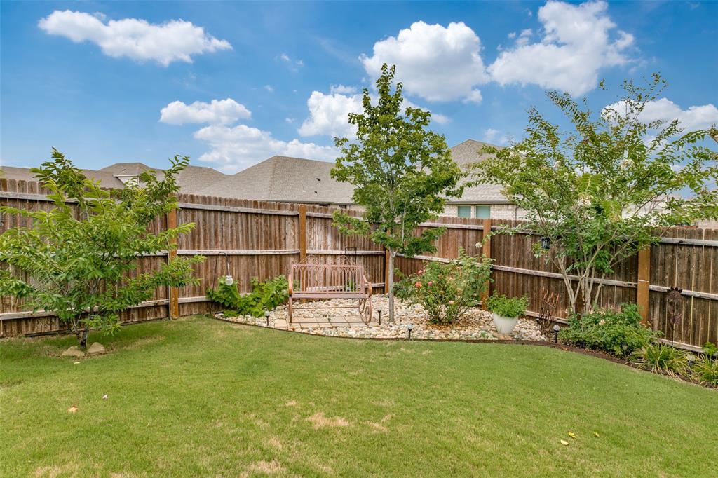 1837 Ruffian Road Property Photo 25