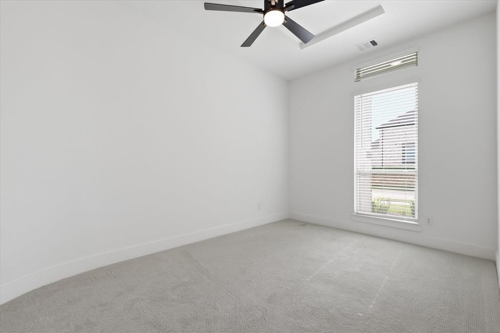 1561 Pepperdine Place Property Photo 28