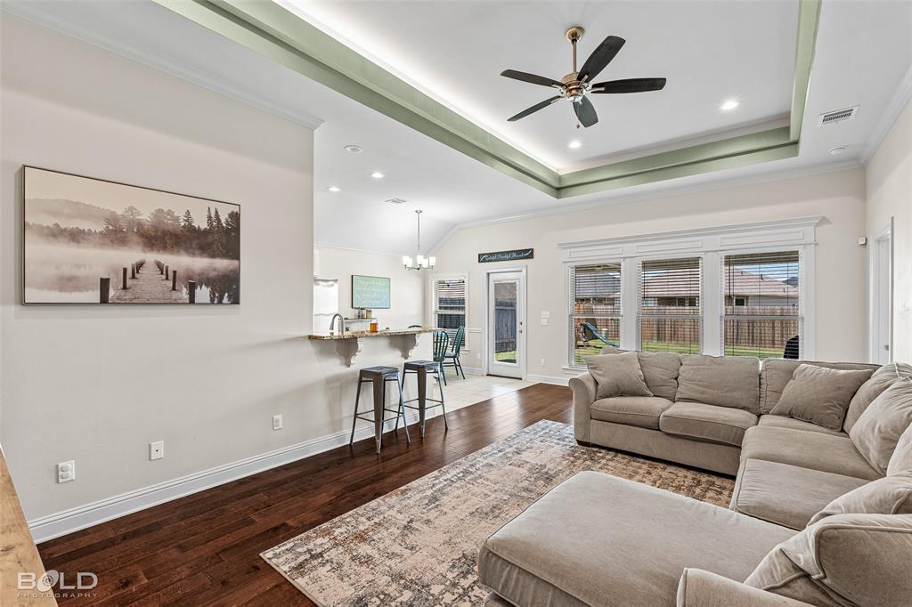 4022 False River Drive Property Photo 4