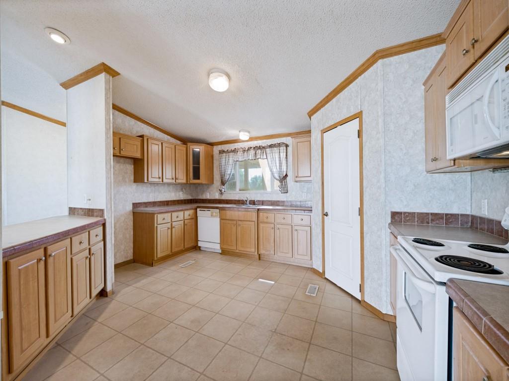 2356 Cr 211 Property Photo 12