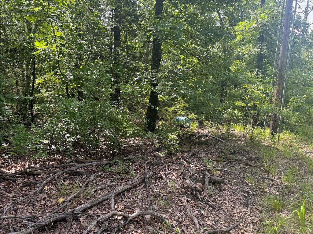 690 Private Road 6926 Road Property Photo 2