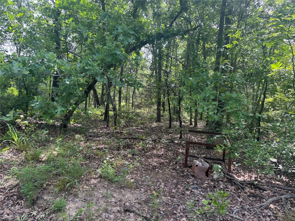 690 Private Road 6926 Road Property Photo 4