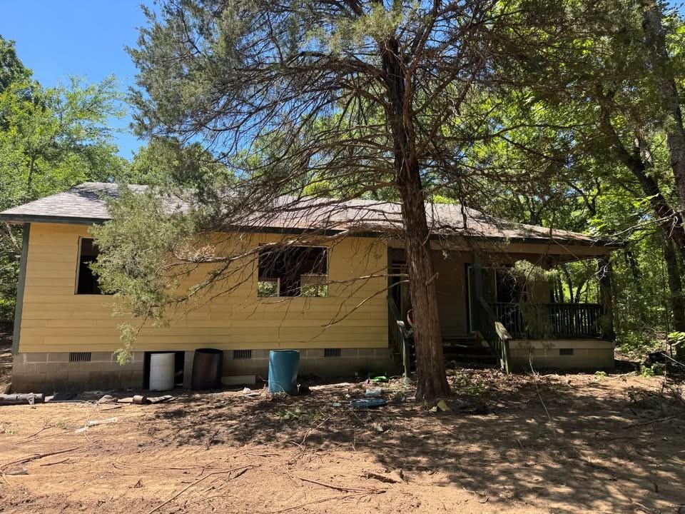 690 Private Road 6926 Road Property Photo 6