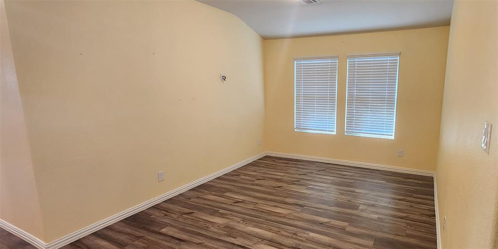 10628 Kootenai Street Property Photo 4