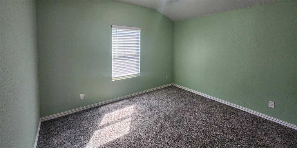10628 Kootenai Street Property Photo 14