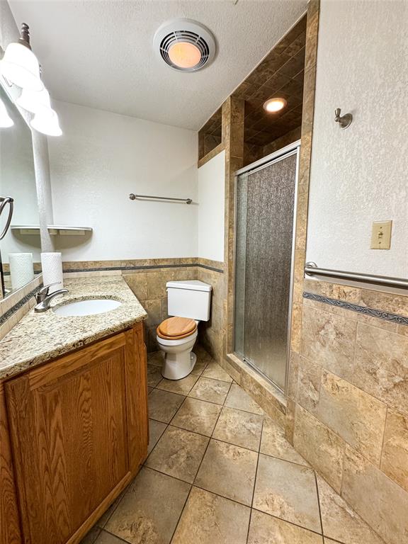 1102 N Avenue G Property Photo 34