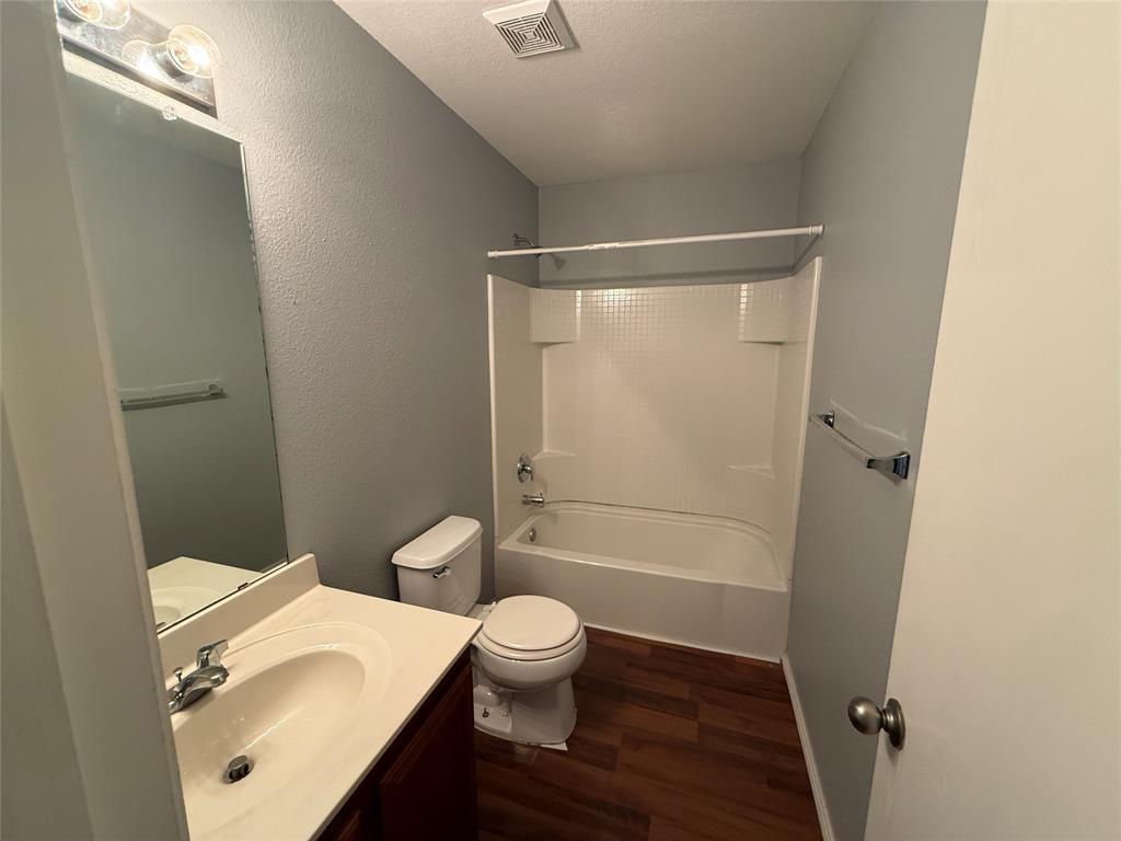 1329 Falcon Drive Property Photo 11