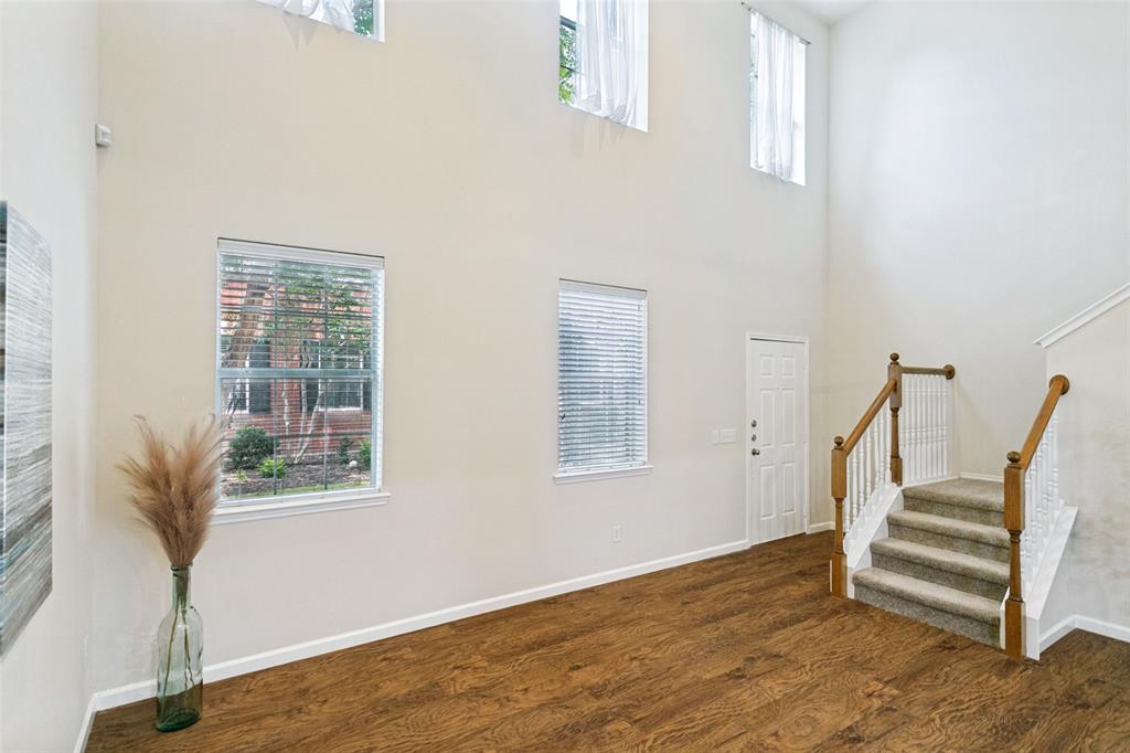 3033 Stone Forest Circle Property Photo 7