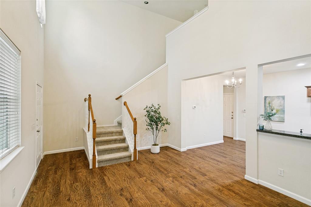 3033 Stone Forest Circle Property Photo 9