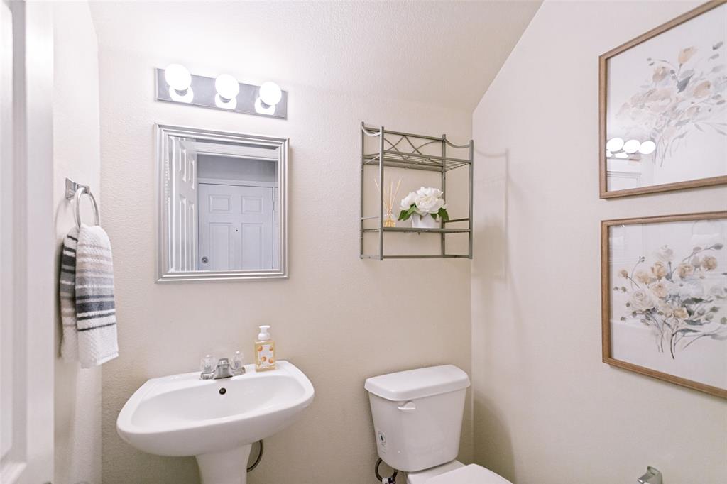 3033 Stone Forest Circle Property Photo 18