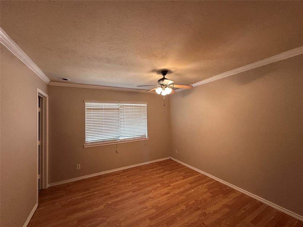 563 Oldbridge Drive Property Photo 22