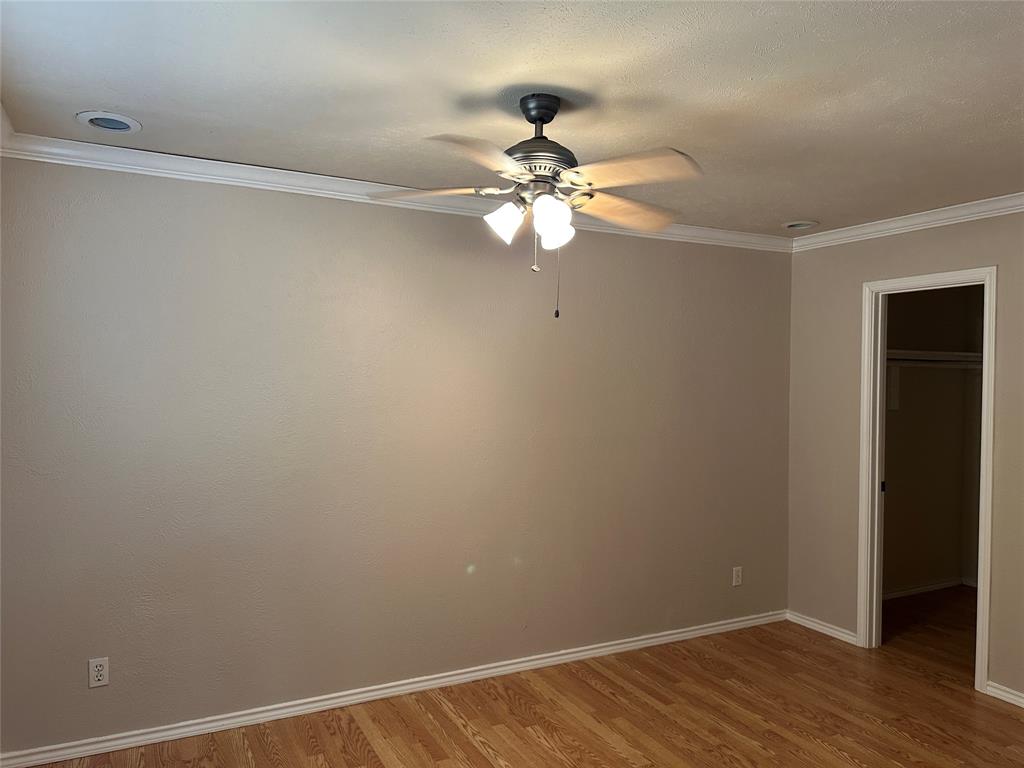 563 Oldbridge Drive Property Photo 28