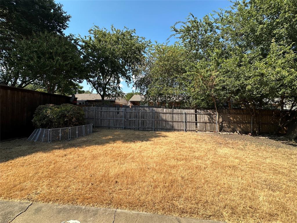 563 Oldbridge Drive Property Photo 29