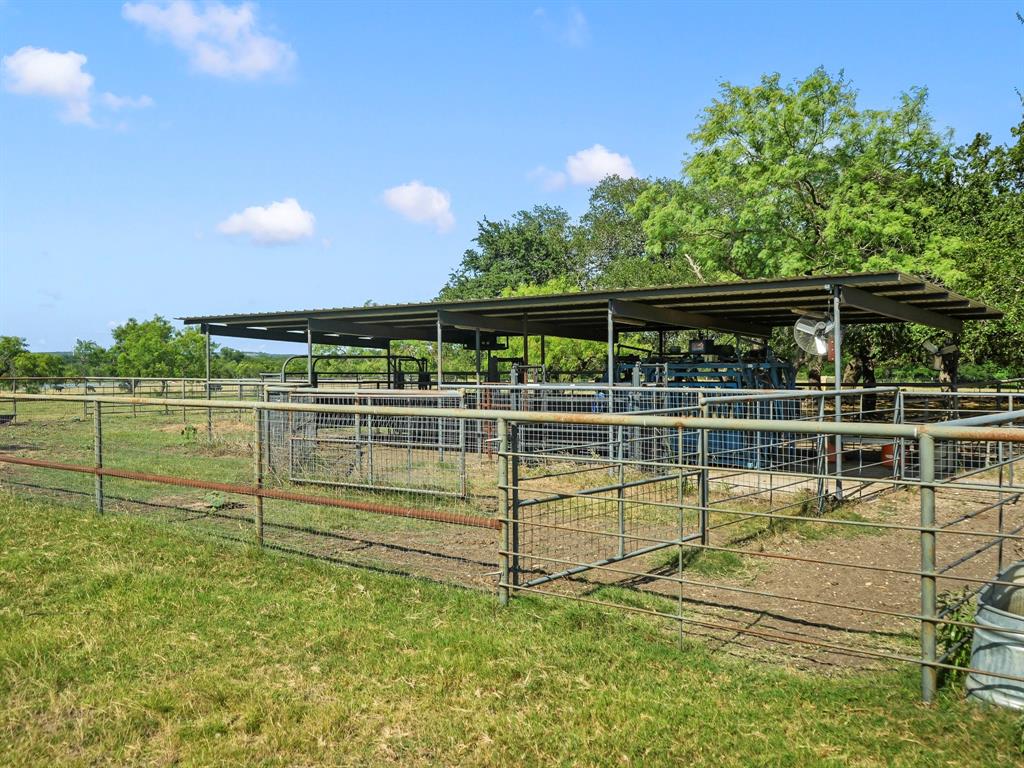 1042 Highway 174 Property Photo 16