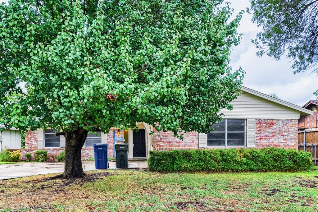 1106 Intervale Drive Property Photo 1