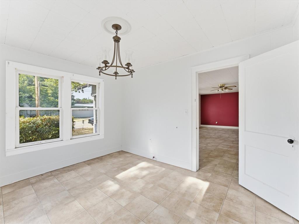 630 W Thompson Street Property Photo 6