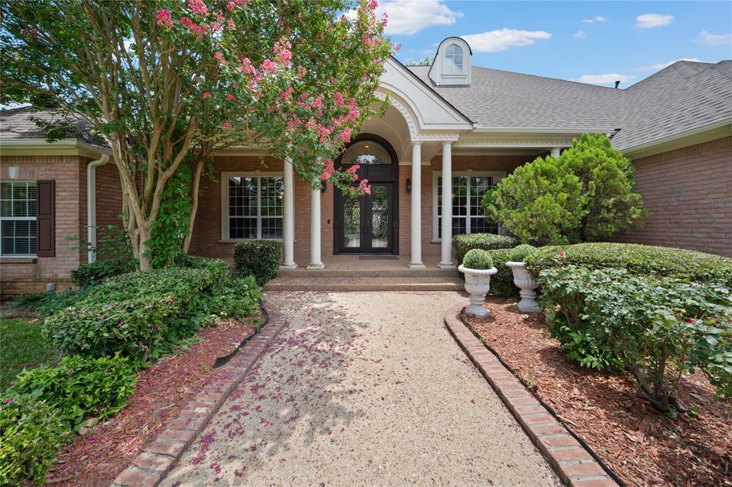 7402 Hollytree Drive Property Photo 39