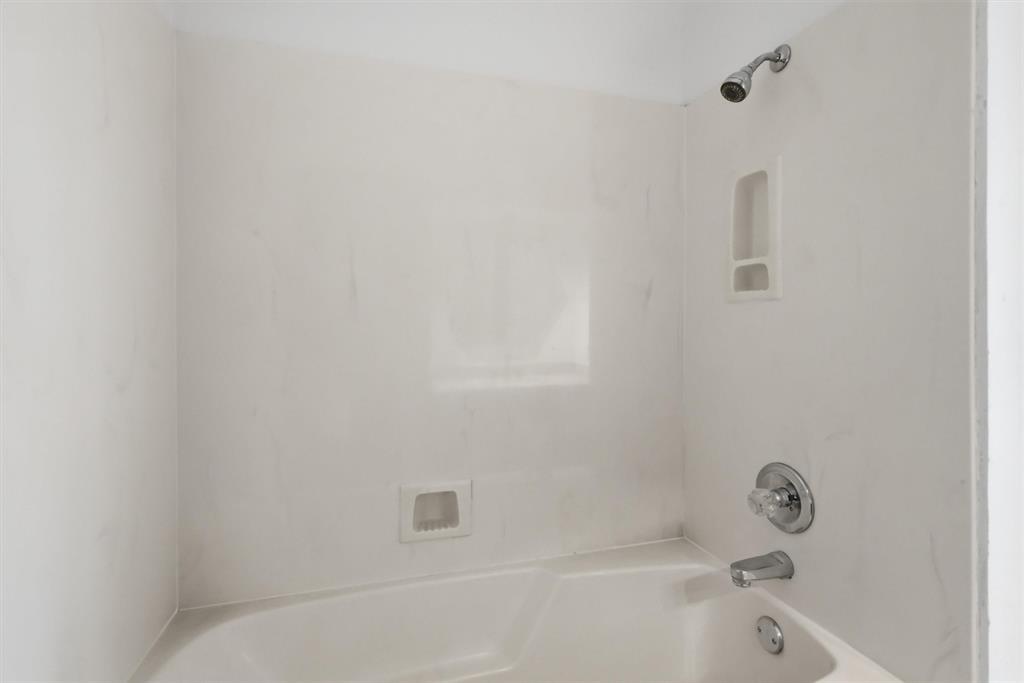 4318 Overlook Court Property Photo 26