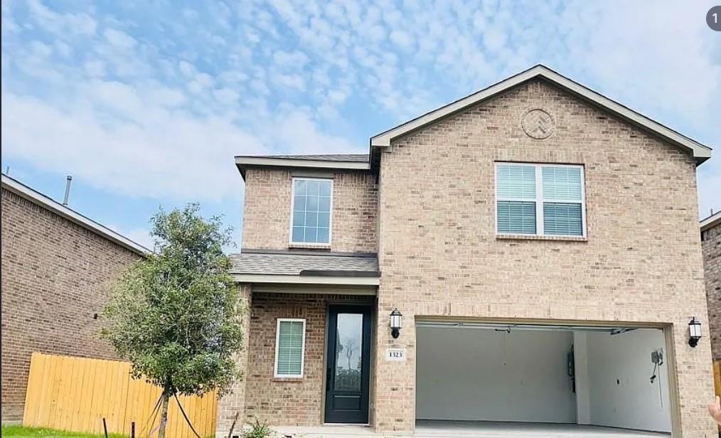 1323 Windermere Way Property Photo 1