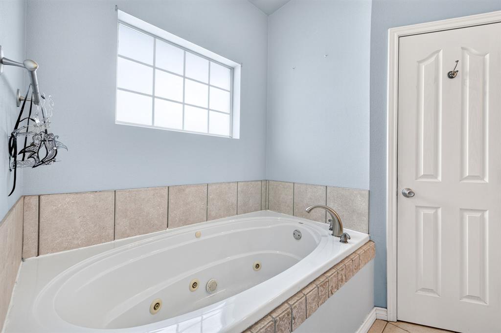 431 Greenside Property Photo 22