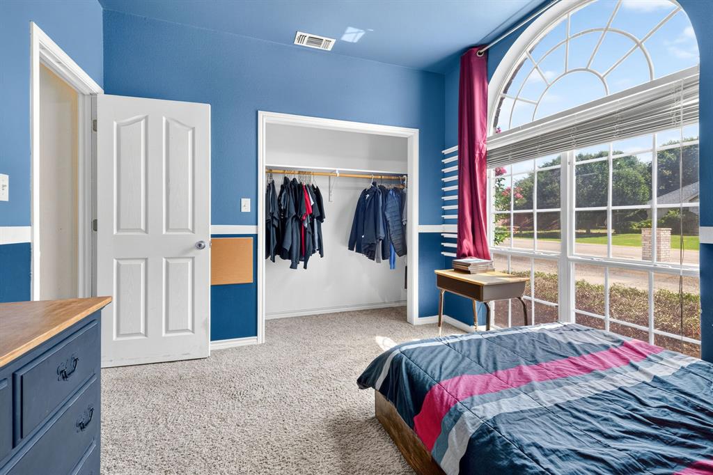 431 Greenside Property Photo 32