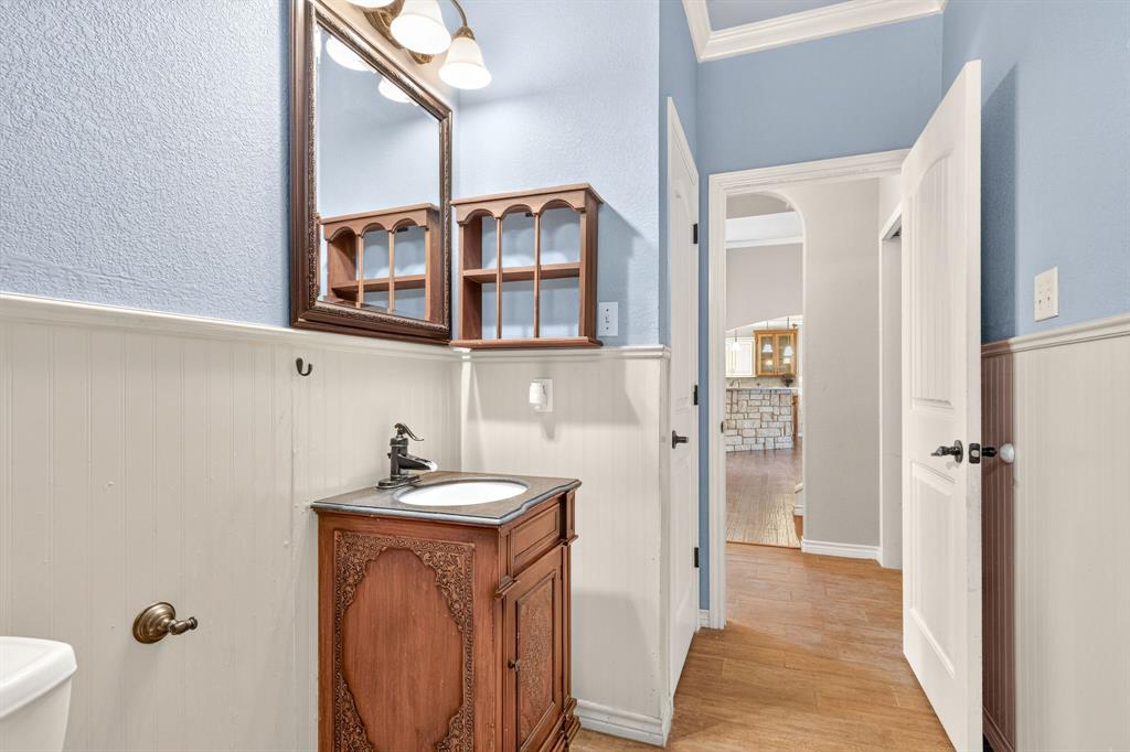 8852 Fm 603 Property Photo 29
