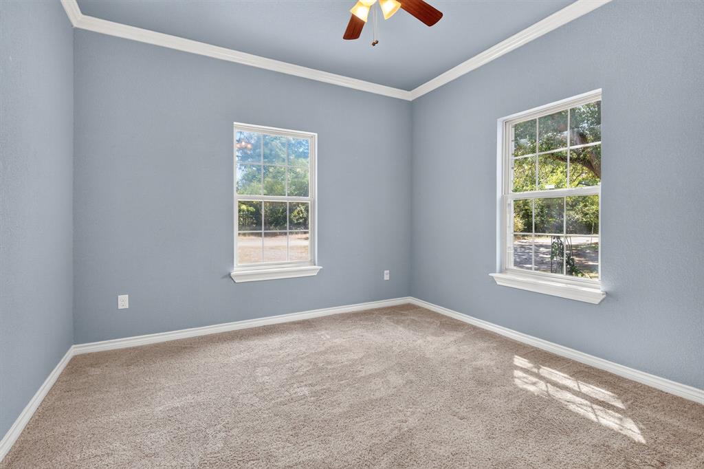8852 Fm 603 Property Photo 30