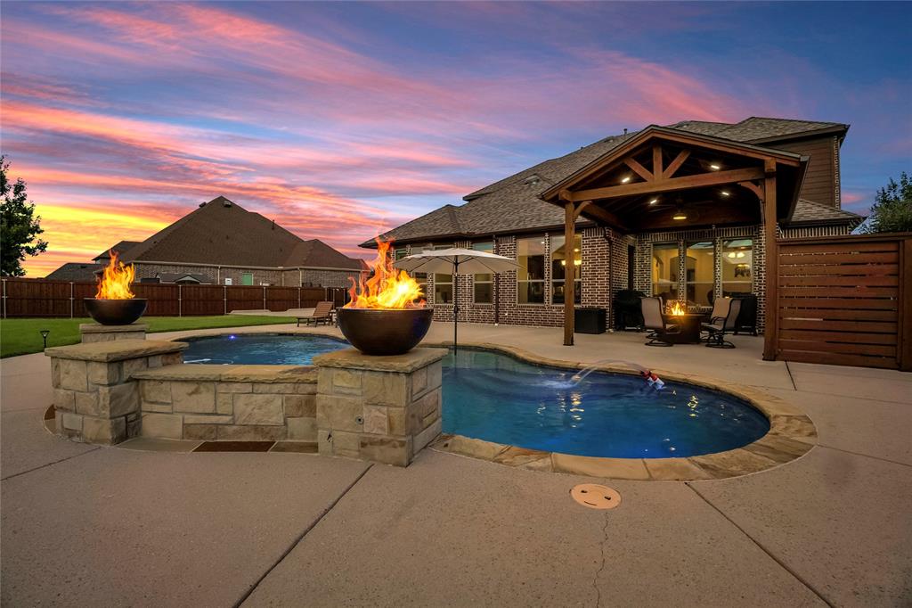 401 Pendall Drive Property Photo 3